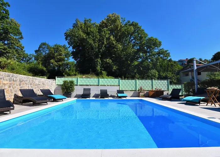 Letorina Rooms And Apartments With Pool Matulji képek