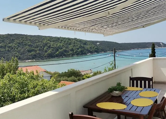 Apartman Felix Kampor For4照片