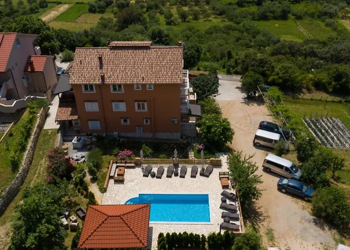 Apartment In Mundanije With Seaview, Terrace, Air Condition, Wifi foto