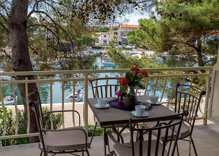 Hotel House Dinka With Pool Porat  Foto