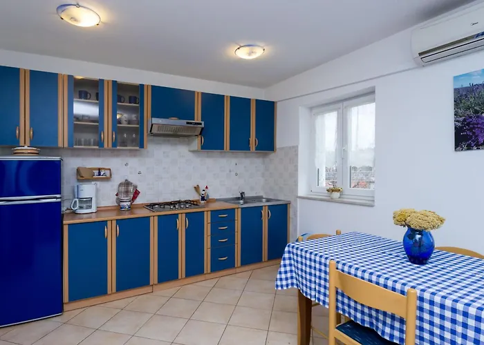 صورة Apartments Marlen مالي لوشينغْ