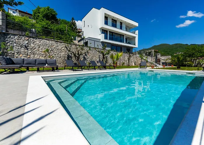 Villa K Opatija With A Heated Pool, Gym, Sauna, Astonishing Sea View fotografija