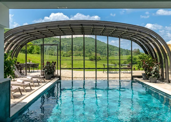 Severin na Kupi Apartment And Rooms Resort Stribor תמונה