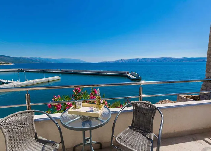 Apartments In Novi Vinodolski 14224 foto