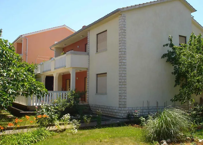 foto di Apartments In Silo Insel Krk 13561