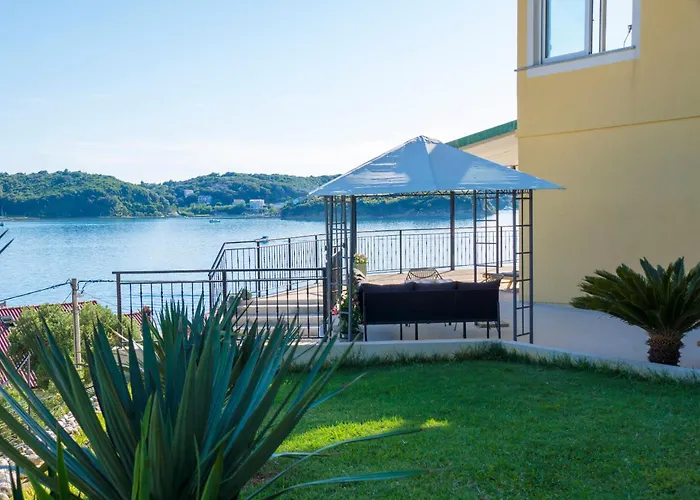 Apartments Hari Supetarska Draga Foto