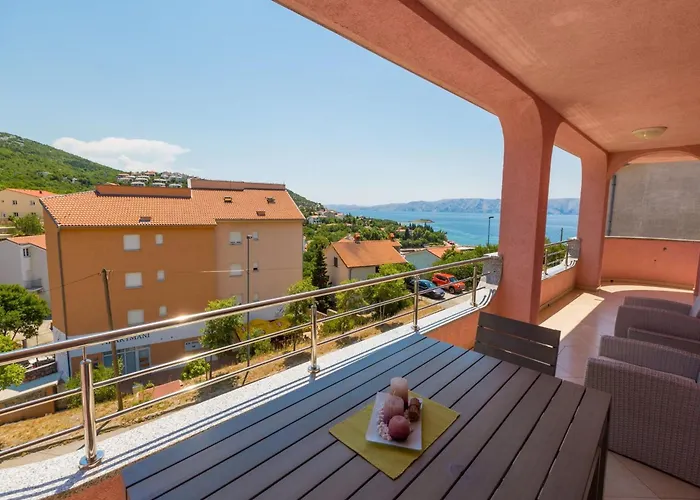 Apartment Black@White Klenovica foto