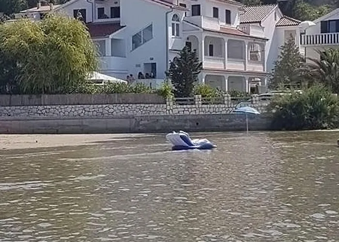 Фото Paradise Beach Лопар