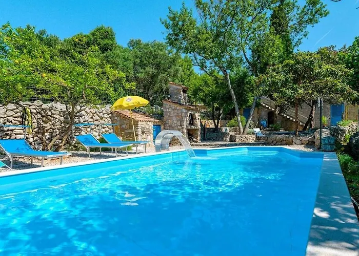 foto di Losinj Haus With Pool Lussingrande