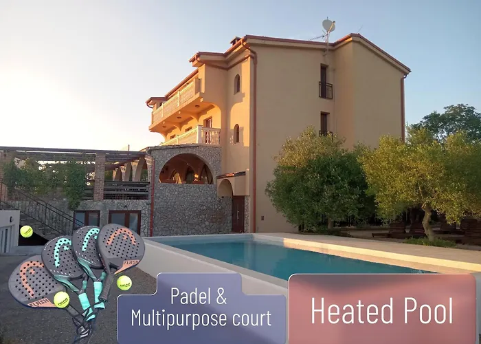 Фото B&B Tonivale - Heated Pool, Padel & Meeting Room Skrbcici