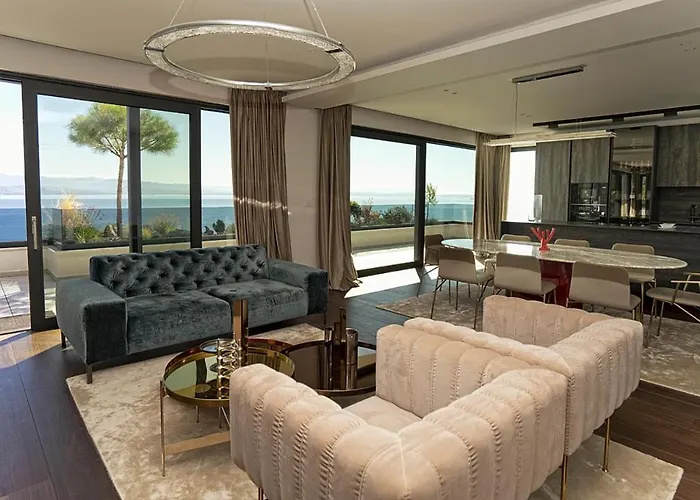 Royal Pearl Collection Apartments Οπατία φωτογραφία