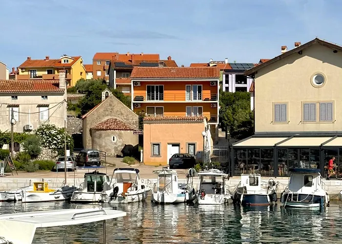 Waterfront Stone House On The Lungomare Promenade 6 Cres Apartment photo